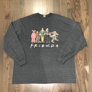FRIENDS holiday movie Christmas t-shirt; worn once